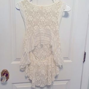 Elegant Lace Sleeveless Top - Cream